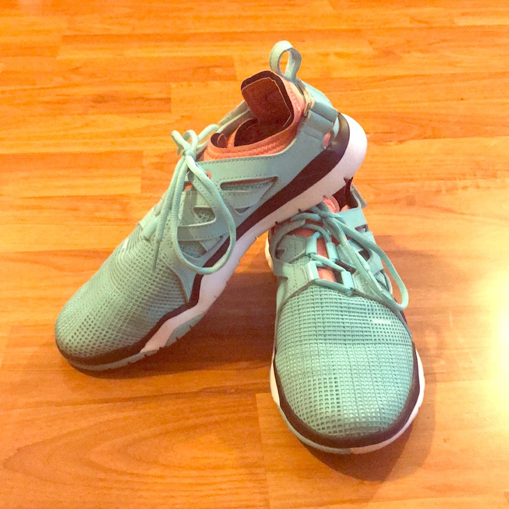 Reebok NanoWeb Sneakers!